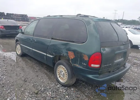 1996 Chrysler Town & Country Lxi z USA, uszkodzony, nr VIN 1C4GP64L0TB461659